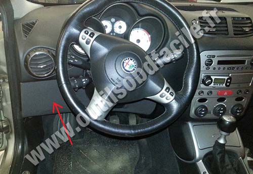 Alfa Romeo GT dashboard