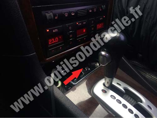 Audi A8 (D2) - Shift lever