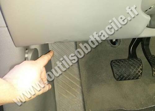 Audi Q5 brake pedal