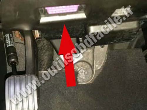 Audi Q7 Emergency brake pedal