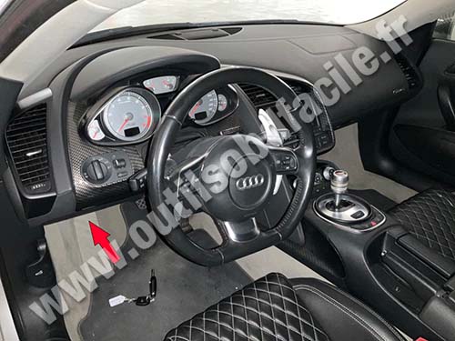 Audi R8 I - Instrument panel