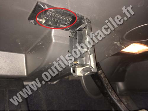 BMW Serie 6 (E63/64) - OBD Plug