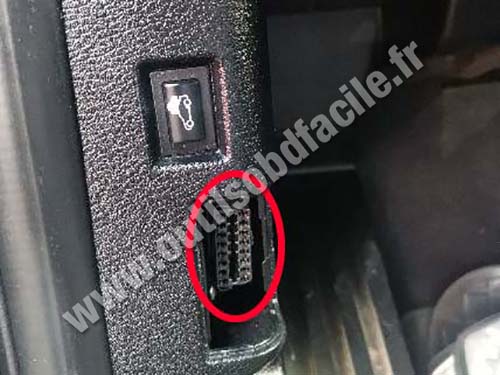 BMW X3 - OBD socket