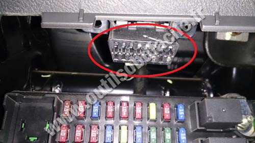 Chery A11 OBD 2 socket