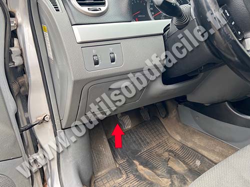 Chevrolet Lacetti - Pedals