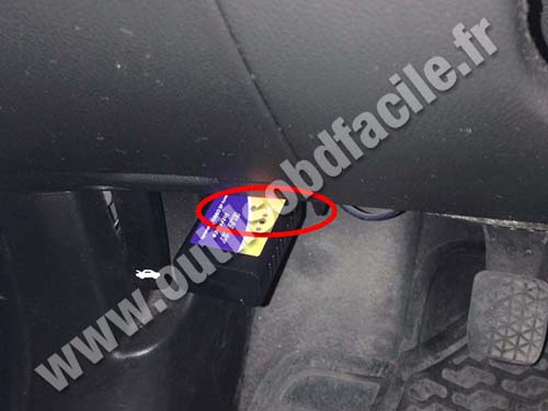 Chevrolet Sonic - OBD II socket