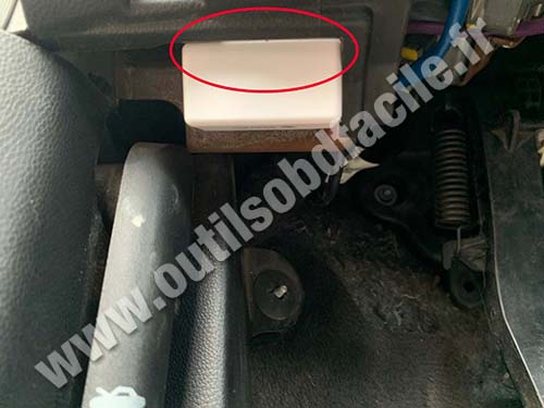 Chevrolet Spark - OBD port