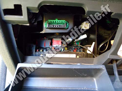 Citroen C2 OBD Connector