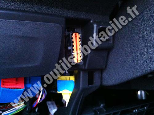 Citroen C3 II OBD Connector