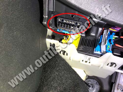 Citroen C3 Aircross - OBD plug