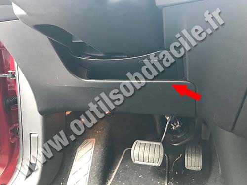 Citroen C4 SpaceTourer - Plastic cover