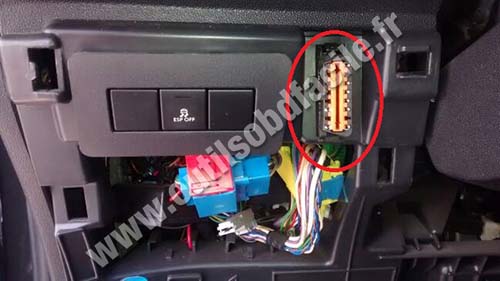 Citroen DS3 OBD2 socket