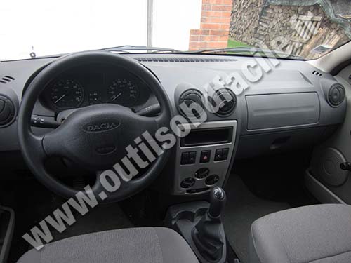 Dacia Logan Dashboard