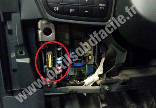 Fiat Fiorino OBD2 Port