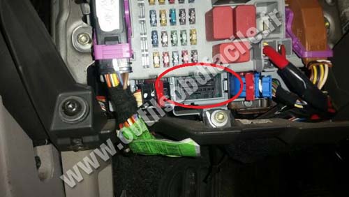 Fiat Idea OBD socket