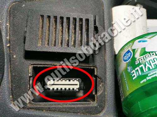 Fiat Palio - OBD port