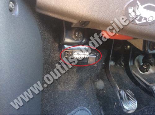 Fiat Seicento OBD plug