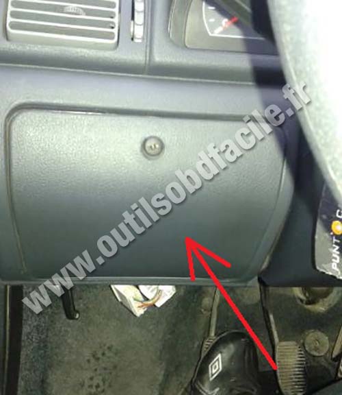 Fiat Uno fuses box