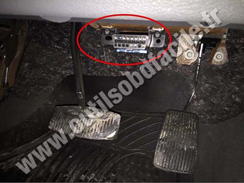 Ford F150 OBD2 Connector