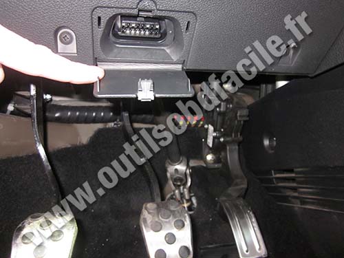 Ford Fiesta OBD Connector