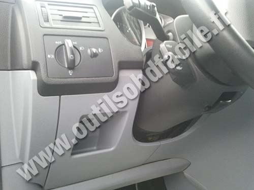 Ford Focus case under the steering wheel