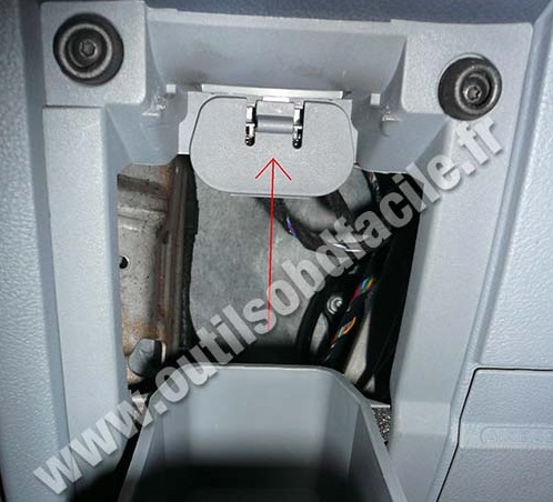 Ford Mondeo 3 storage pockets