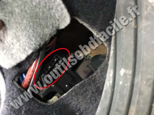 Ford Puma - OBD socket