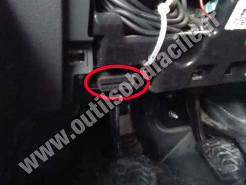 Ford Transit - OBD port