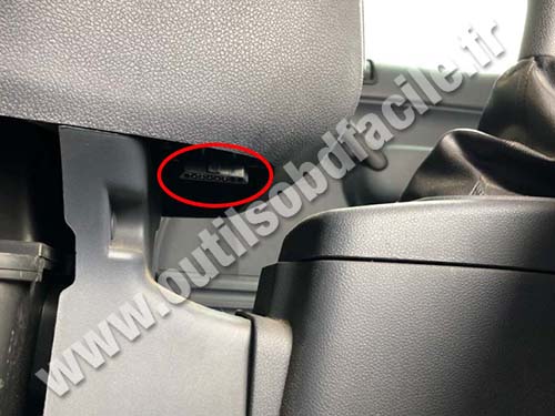 Ford Transit Connect - OBD port