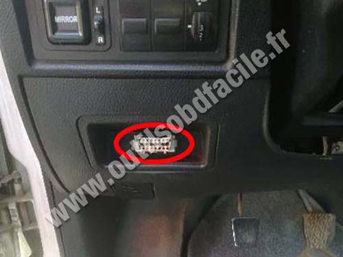 Geely CK - OBD port