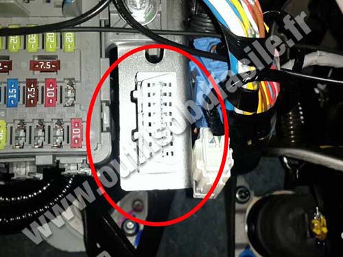 Honda Civic 9th generation OBD Plug