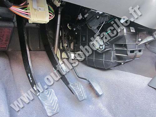 Hyundai Atos gas pedal