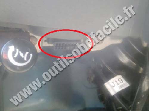 Kia Bongo 3 OBD socket