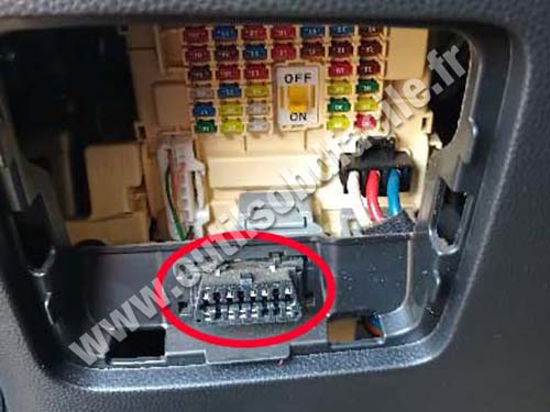 Kia Soul - OBD port