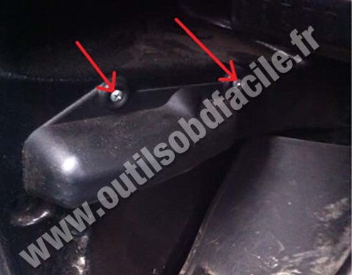 Lada Niva pedals plastic cover