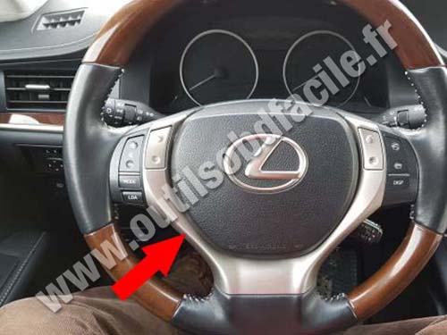 Lexus ES 350 - Dashboard