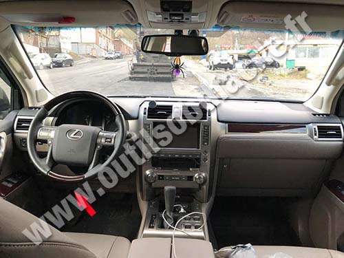 Lexus GX 460 - Dashboard