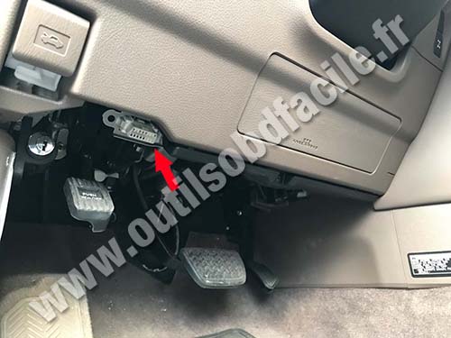 Lexus GX 460 - Pedals