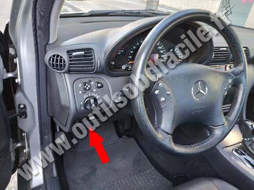 Mercedes C Class W203 - Pedals