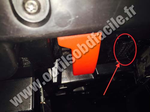 Mercedes Classe E OBD plug