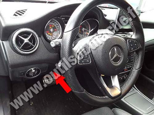 Mercedes GLA Class - Pedals