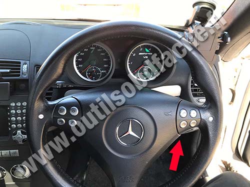 Mercedes SLK Class - Dashboard