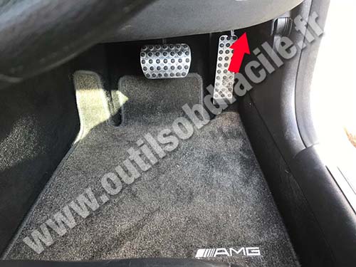 Mercedes SLK Class - Pedals