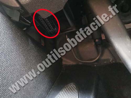 Mini Paceman - OBD port