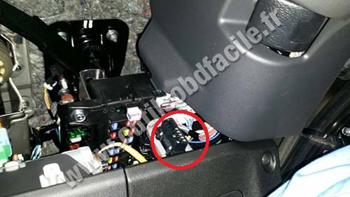 Mitsubishi ASX obd2 diagnostic port