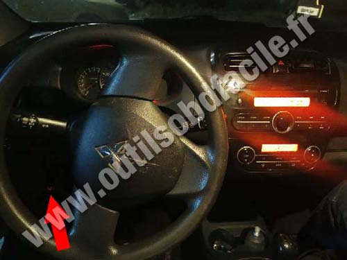 Mitsubishi Mirage - Dashboard