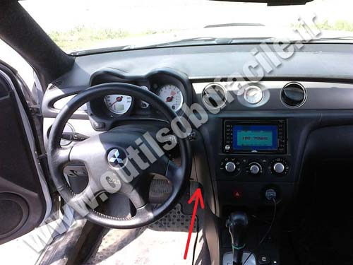 Mitsubishi Outlander dashboard