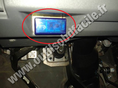 Nissan Almera Classic OBD2 socket