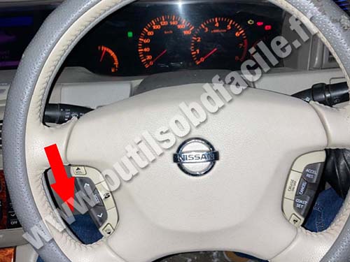 Nissan Cedric - Dashboard