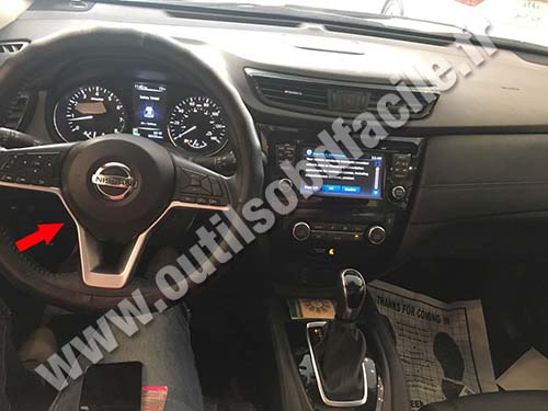 Nissan Rogue - Dashboard